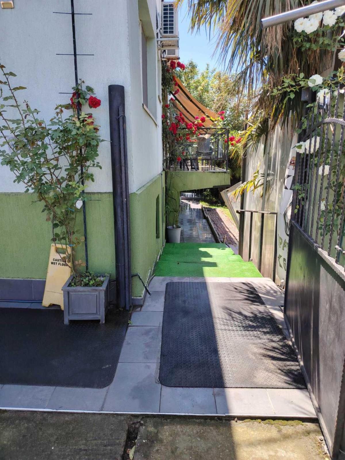 Aheloy Apartments 外观 照片